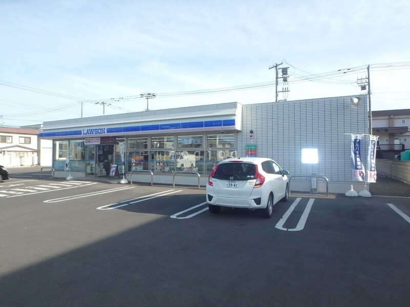 コンビニ　ローソン余市大川四丁目店（コンビニ）まで307m