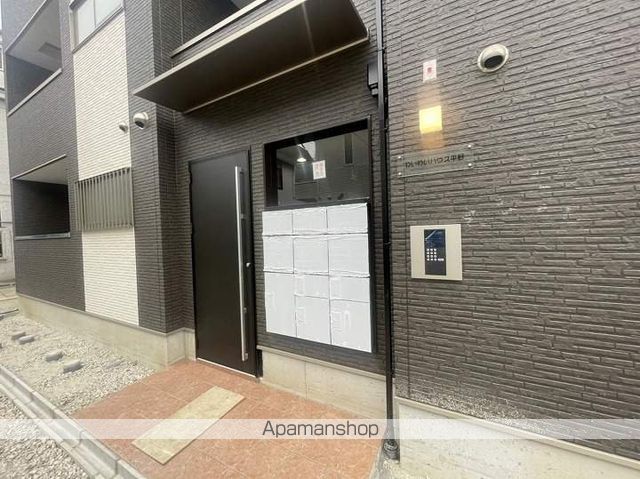 地下鉄千日前線 南巽駅 徒歩4分 3階建 築4年の外観写真