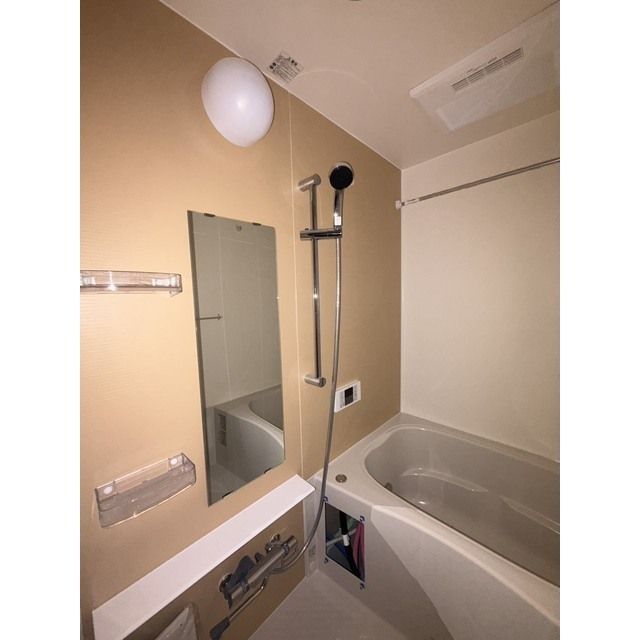 Rooms万代5の風呂写真