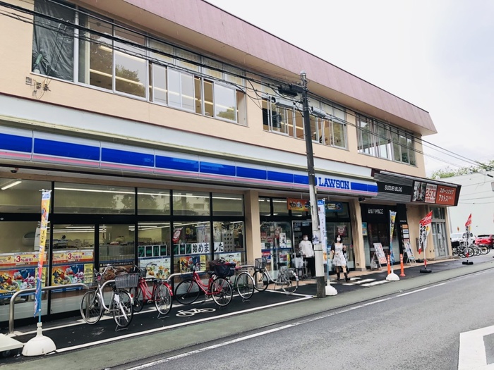 大学・短大　ローソン　小金井中町2丁目店（大学・短大）まで250m