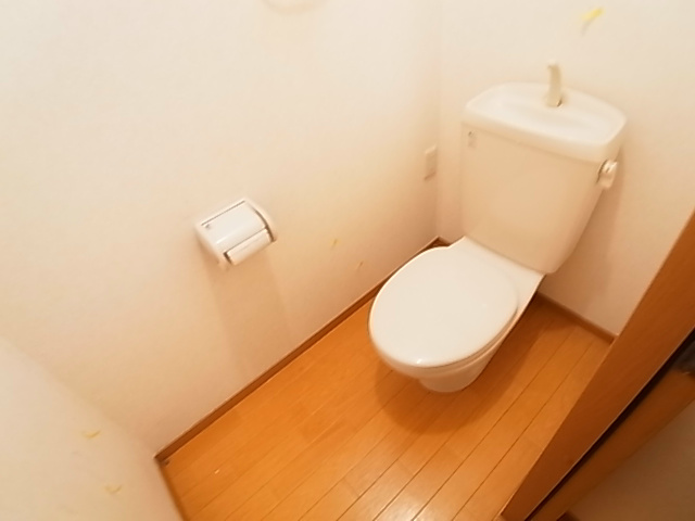 トイレ　別部屋参考写真