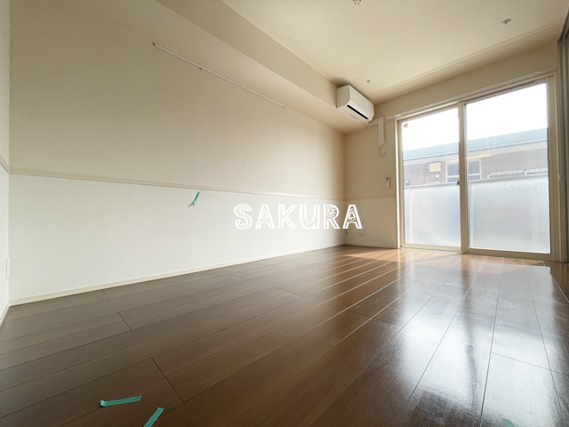 居室・リビング　開放感のあるゆったりとしたお部屋です♪