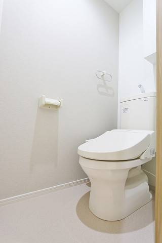 トイレ　ウォシュレット完備です