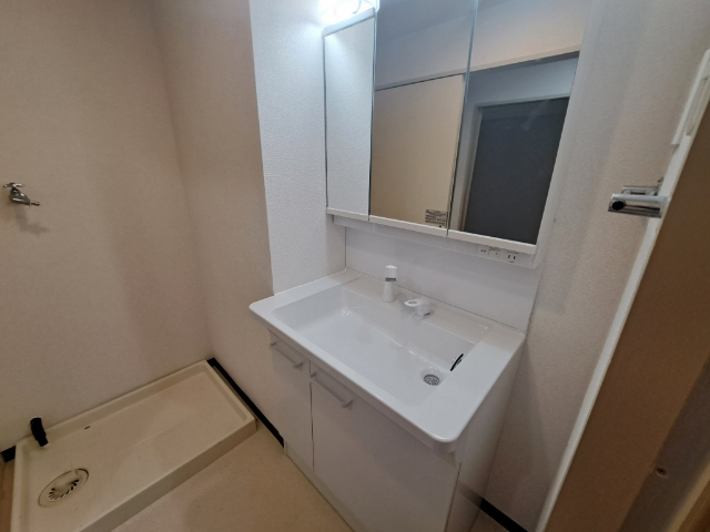 洗面設備　同タイプの他のお部屋