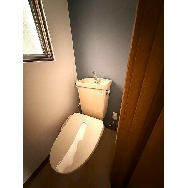トイレ　別部屋参考写真