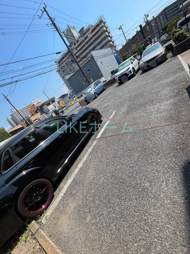 駐車場　駐車場