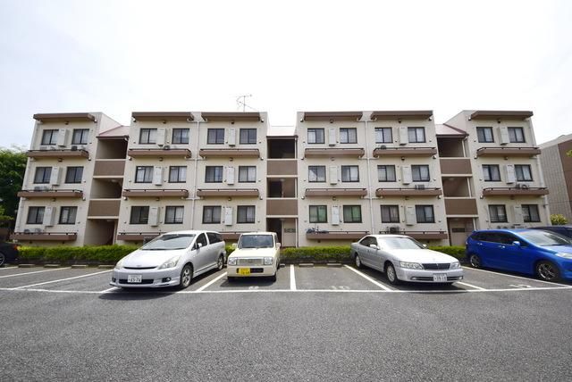 建物外観　おしゃれな外観