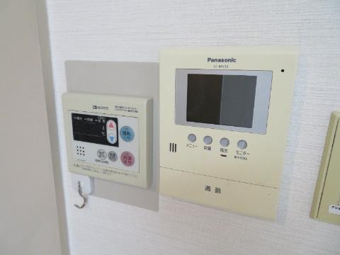 セキュリティ　カメラ付インターホン（イメージ）
