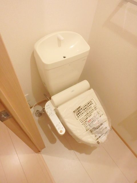トイレ　ウォシュレット☆