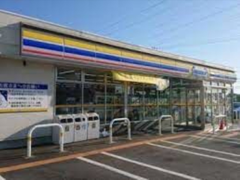 コンビニ　ミニストップ神栖知手中央店（コンビニ）まで672m