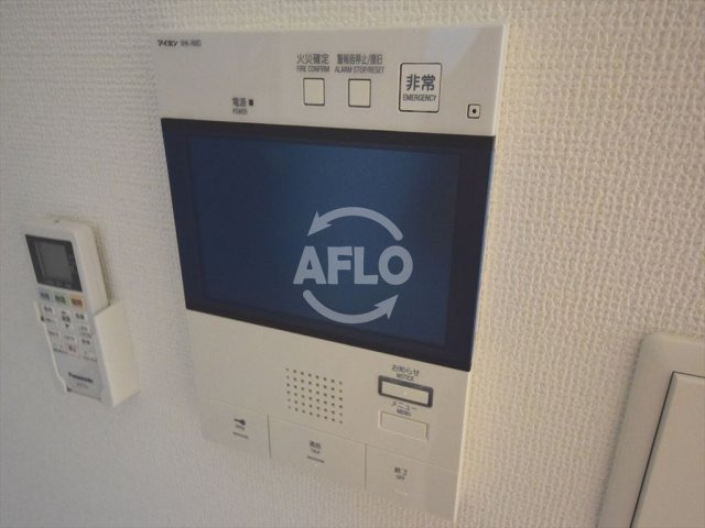 セキュリティ　レオンコンフォート大手前ラトゥール　TVモニター付きインター