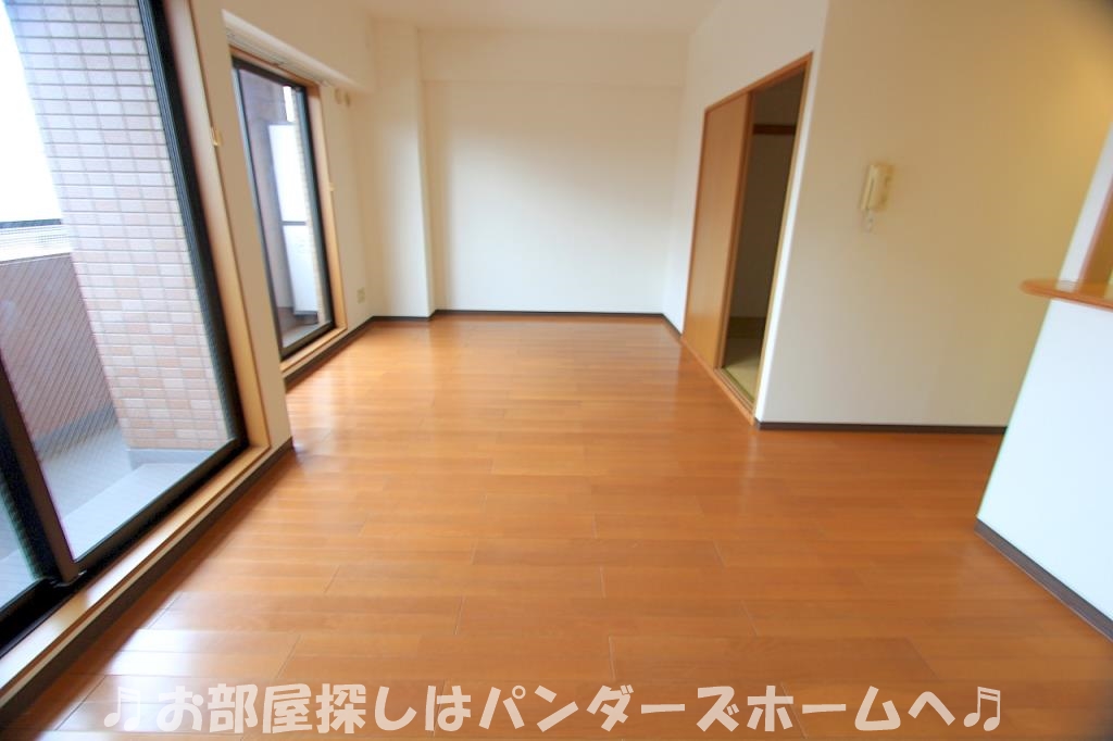 グリーンバーベナ小林の居間写真