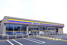 コンビニ　ミニストップ明石ゆりのき通店（コンビニ）まで346m