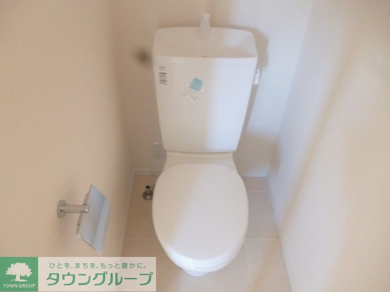 都営三田線 志村三丁目駅 徒歩7分 2階建 築11年のトイレ写真