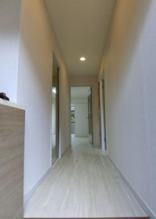 玄関　※同物件、別部屋になります。