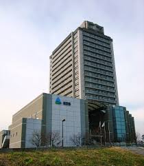 図書館　足立区 中央図書館（図書館）まで260m