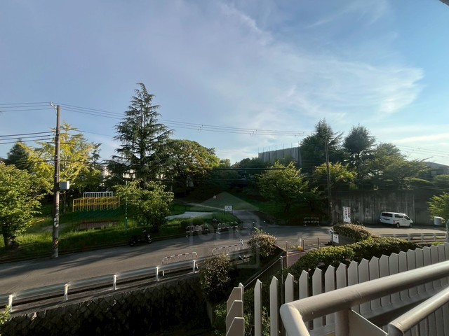 大阪モノレール彩都線 万博記念公園駅 徒歩25分 8階建 築51年のその他写真