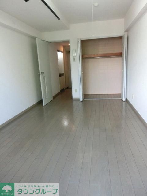 居室・リビング　ゆったりとしたお部屋でくつろげますね