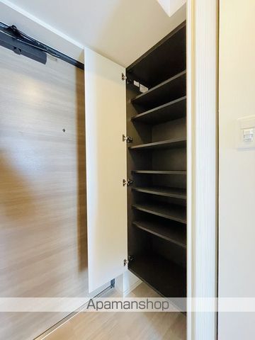 SーRESIDENCE上前津駅前9月申込限定 1209 賃料4の玄関写真