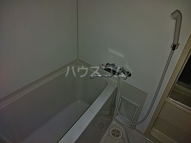 モンセラート横浜関内の風呂写真