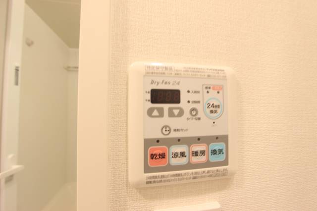 その他設備　いそがしい方に便利な浴室乾燥機
