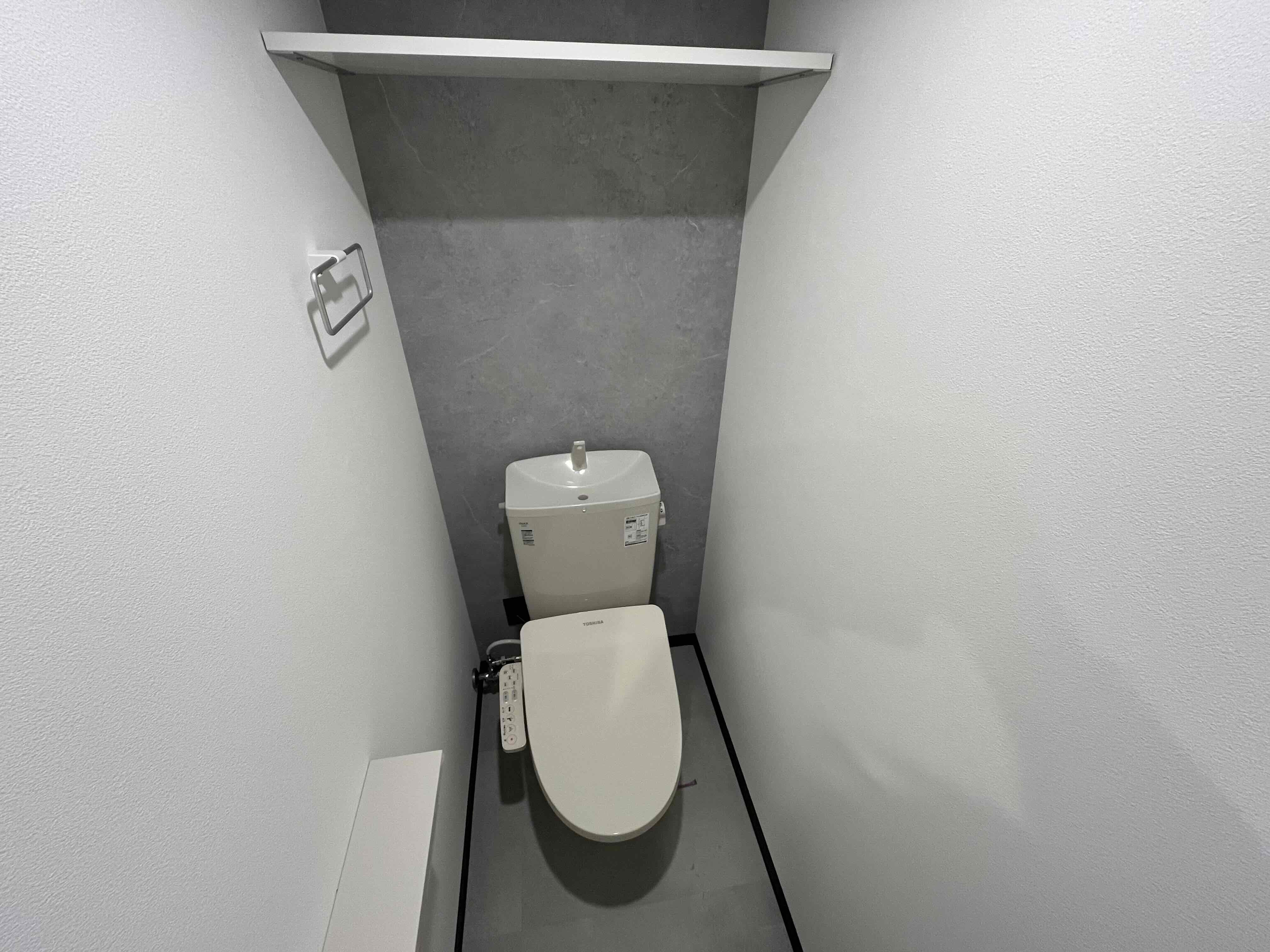 ONE レジデンス 千歳のトイレ写真