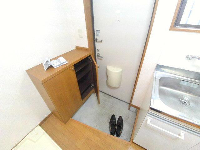 ハイツ石井の玄関写真