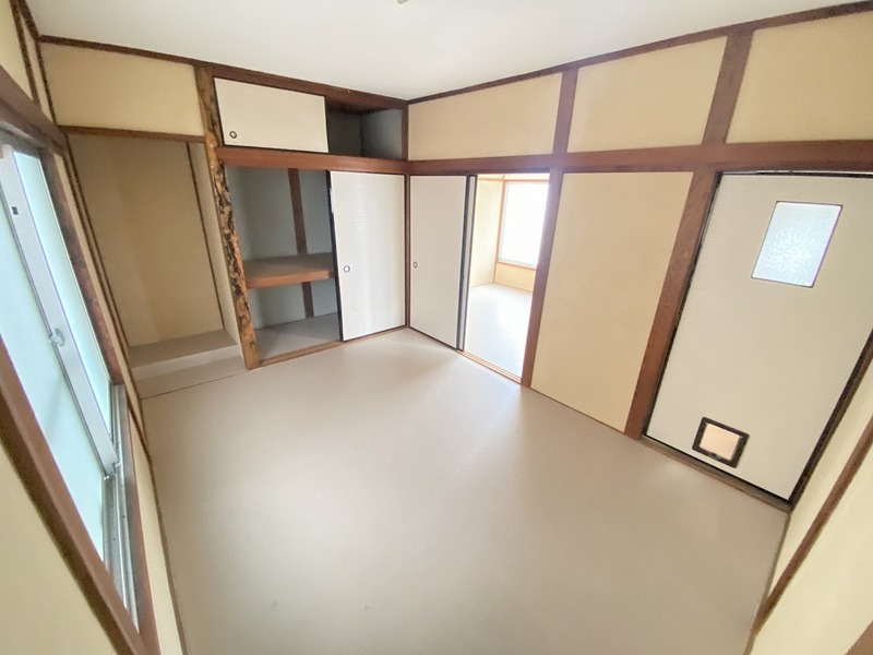 福田戸建1009-7の居間写真