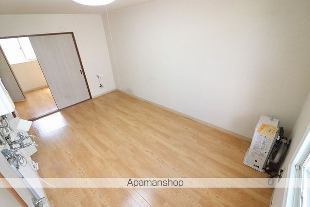 シェレナ住吉VIの内装写真