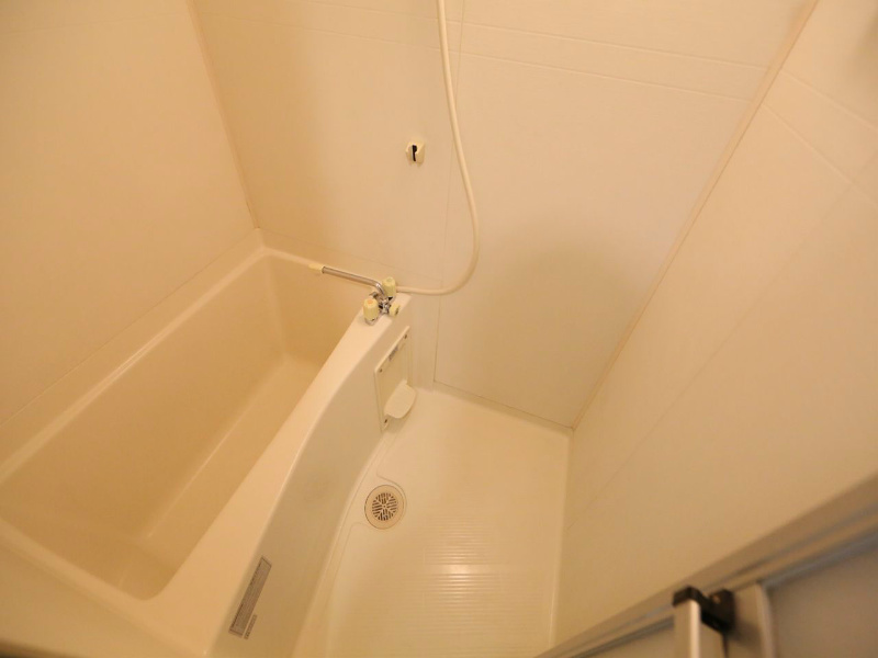 バス・シャワールーム　バス・トイレ別