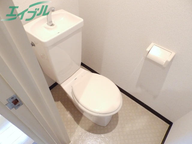 トイレ　※同棟別部屋の写真です