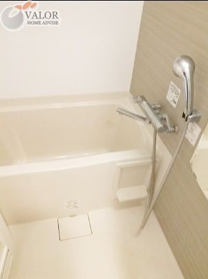 ＪＲ南武線 尻手駅 徒歩9分 11階建 築11年の風呂写真
