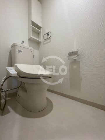 トイレ　レイワニティ プレイス　温水洗浄便座