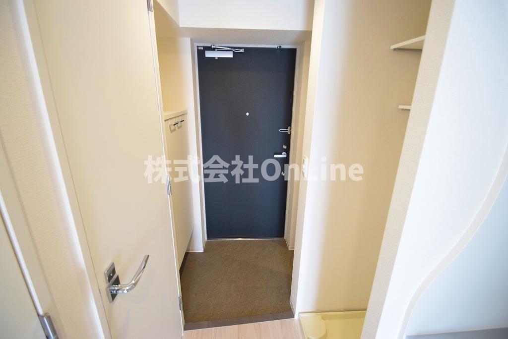 セレニテ蒲生四丁目駅前アリエの玄関写真