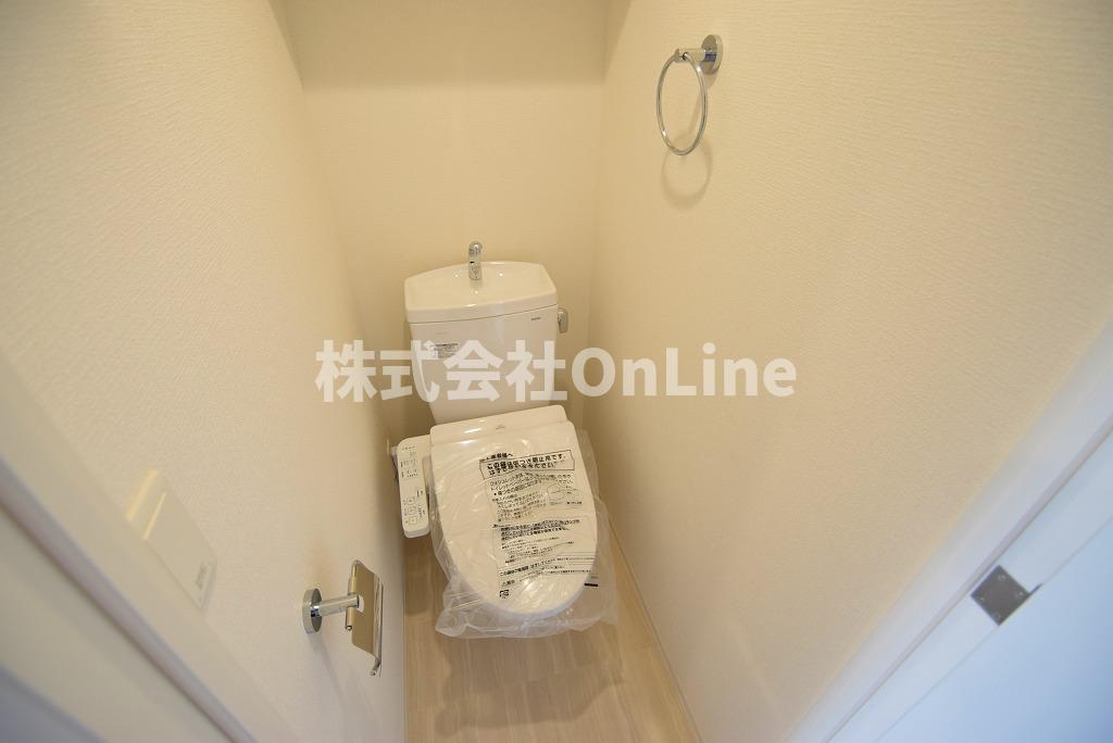 セレニテ蒲生四丁目駅前アリエのトイレ写真