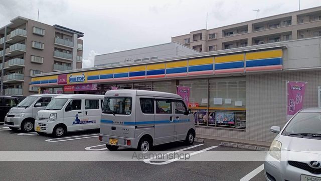 コンビニ　ミニストップ春日大和町店（コンビニ）まで228m