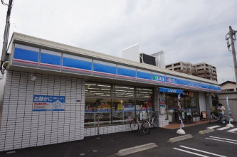 コンビニ　ローソン 井田三舞町店（コンビニ）まで161m