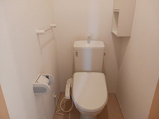 トイレ　清潔感のあるトイレです