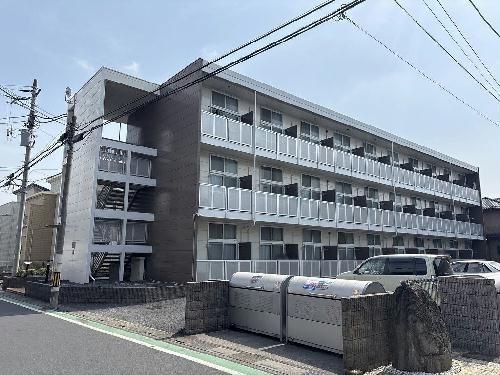 レオパレス光の外観写真