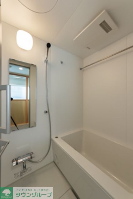 バス・シャワールーム　※写真は同タイプ住戸です。