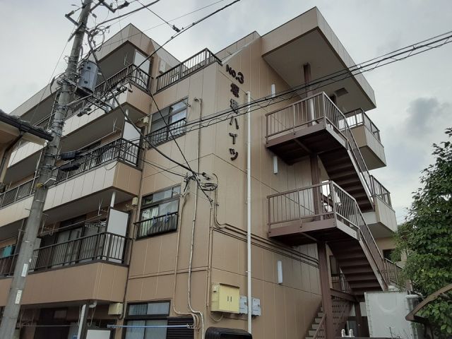 塚場ハイツIIIの外観写真