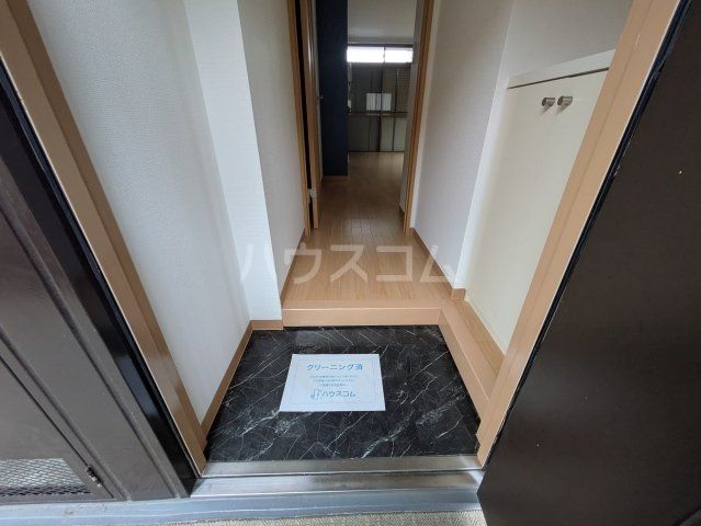 塚場ハイツIIIの玄関写真