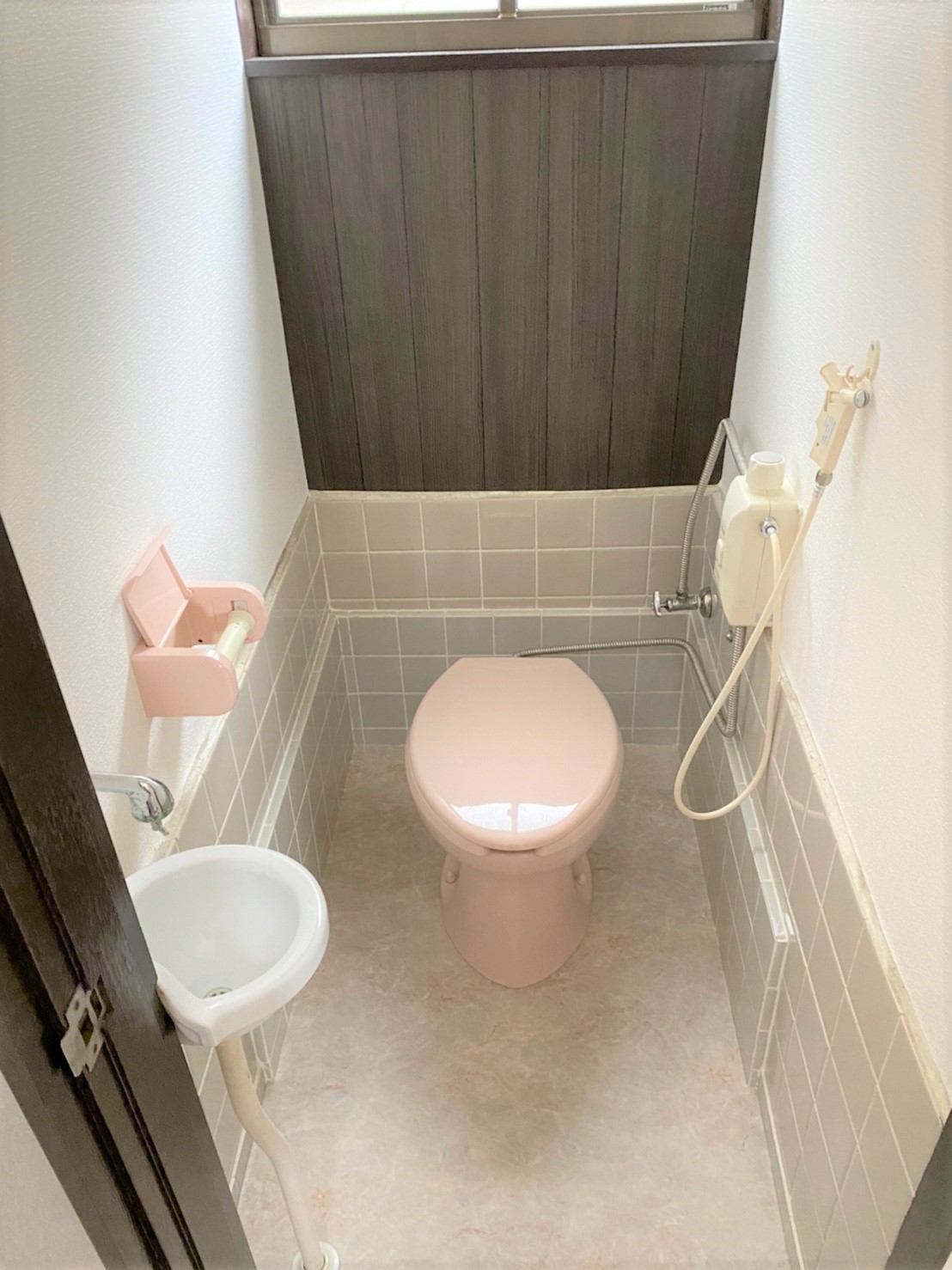 岩出市川尻戸建てのトイレ写真