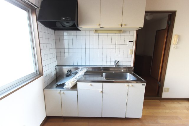 コーポ777のキッチン写真