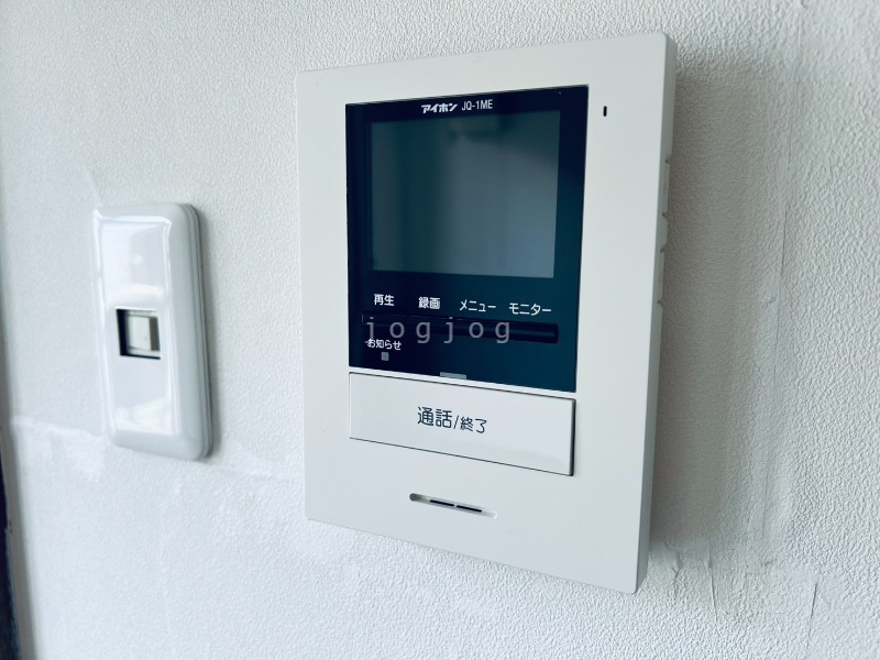 セキュリティ　モニター付きインターホンで来客確認も安心です！