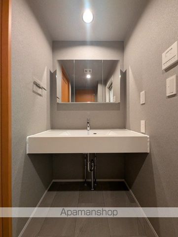 ＪＲ山手線 五反田駅 徒歩7分 30階建 築20年の内装写真