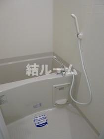 西武新宿線 都立家政駅 徒歩9分 3階建 築14年の風呂写真