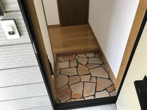 ＪＲ信越本線 北長岡駅 徒歩58分 2階建 築30年の玄関写真