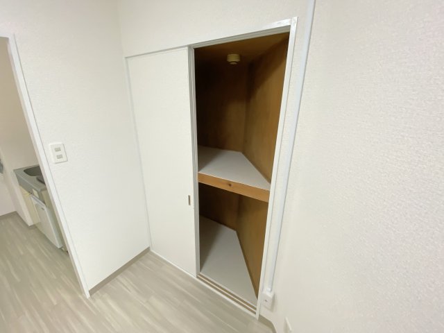 収納