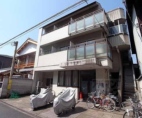 ラ・フォンテ御所西の外観写真